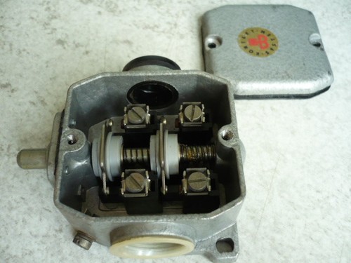 Ddr endschalter schaltkontakt - ddr,