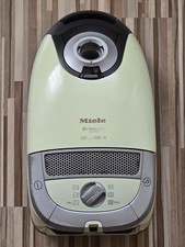 S5 Miele Staubsauger S5211, Grundgerät ohne weiteres Zubehör mit 1300W