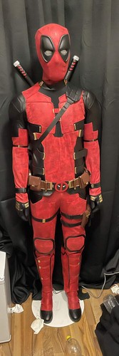 Deadpool lifesize figur 190 - lifesize,