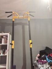 Sportgeräte für Klimmzüge und dip