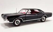 OLDSMOBILE 442 W-30 - 1967 - black - ACME 1:18