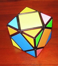 Würfel ähnlich Rubik, Gedulds und Denkspiel  (23)