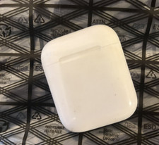 Original Apple AirPod Ladecase