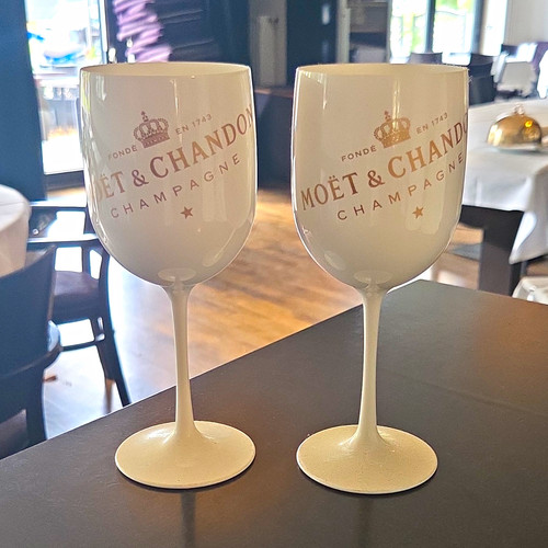 Moët chandon 2x - &,