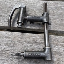 Schöner Vintage Sykes