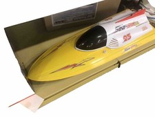 Rennnboot SEA Blitz T2M ca. 70 cm 2 Motoren , 2 Stck Akkus je 5000mAh