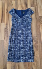 Neuwertiges Cocktailkleid Brautmutter Hochzeit Bridesmaid Crinkle-Effekt blau