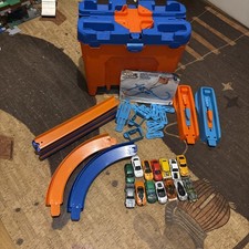 Matchbox Rennbahn Mit Autos