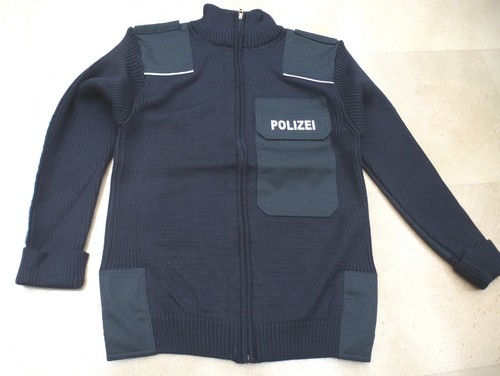 Neue strickjacke der - der, polizei