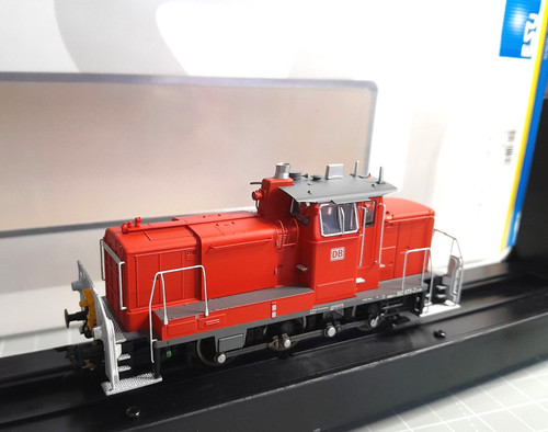 Esu 31412 diesellok - esu,