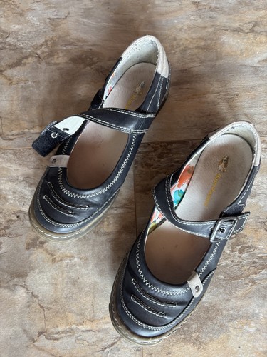Hush puppies - hush,