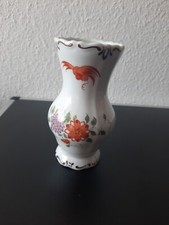 alte PGH Friedrichshain Porzellan Vase handgemacht Blumenmotiv DDR Goldrand