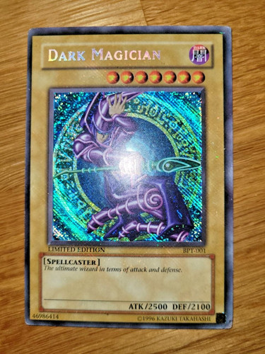 Dark magician - yu-gi-oh!,