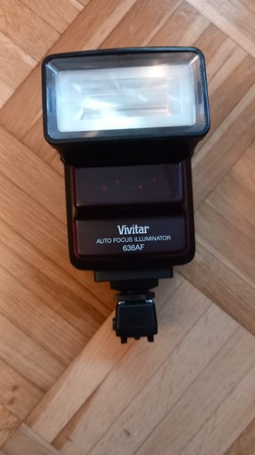 Vivitar auto focus illuminator - auto,