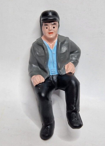 Lgb lokfüherer figur sitzen - lokfüherer,