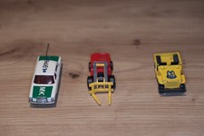 3x Modelle * Polizei Mercedes * Gabelstapler * Jeep *** Dachbodenfund Konvolut