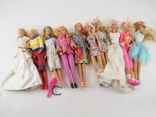 Satz Von 10 Barbie Puppen