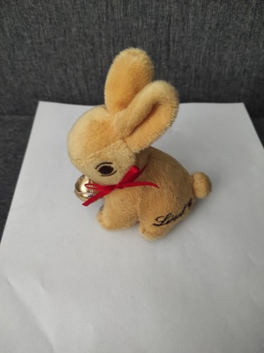 Lindt hase mit glöckchen und - hase,