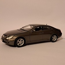 Mercedes Benz CLS 500 V8 Diecast Modellauto Maßstab 1:18 