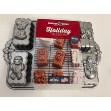 NEW Nordic Ware Holiday Mini