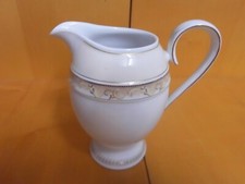 Milchkännchen   Opal 3483