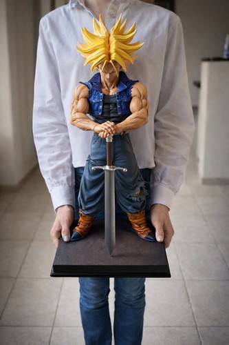 Dragon ball trunks figur - trunks,