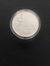 BRD  10 Euro  Gedenkmünze / Documenta Kassel  /  Spiegelglanz