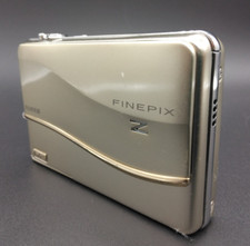 FUJIFILM FinePix Z800EXR