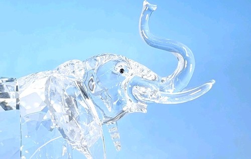 Boxed swarovski elefant - swarovski,