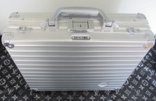 RIMOWA  LUFTHANSA  PICCOLO CROSSBODY BAG  HANDTASCHE UMHÄNGEBOX TOP ZUSTAND!