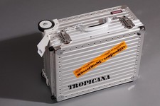 Rimowa Foto-Trolley Tropicana aus Aluminium, Silber 24 x 38,5 x 49 cm Fotokoffer