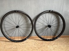 NEWMEN Streem 28" Climbing C.35/C.38 CL SRAM XDR Laufradsatz mit Fade R - Naben