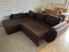 Braunes Sofa mit Ausziehbett