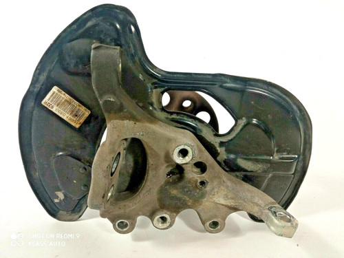 Rakete vorne links mercedes - vorne,