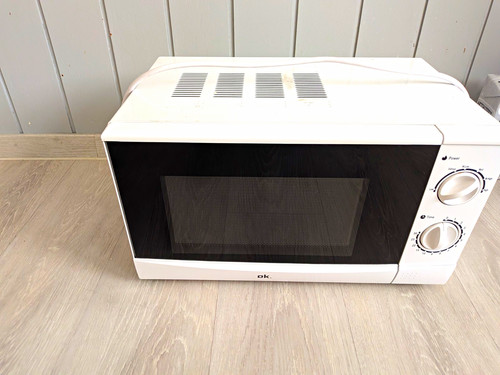 Mikrowelle 700 w - 700,