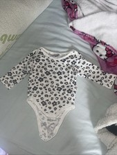 Leoparden Baby body Gr. 68