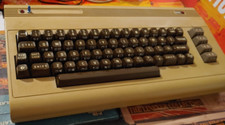 Commodore 64 C64G BROTKASTEN