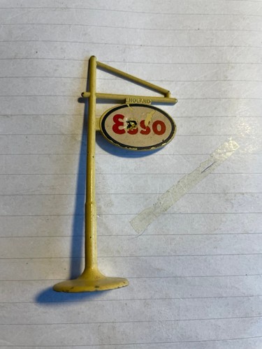 Lesney matchbox esso - lesney,