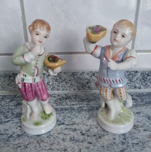 Porzellan figuren junge und - figuren,