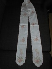 Schönes Tischband mit weihnachtlichen Motiven bestickt Weihnachten Advent