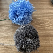 2 Stk: HANDMADE Pelzbommel Bommel Pompon Bomml Für Strickmütze Wolle