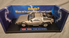 Sun Star - 1:18 - Christopher Lloyd Signed "Back To The Future" DeLorean