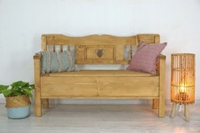 schöne Truhenbank im