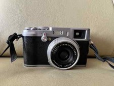 Fujifilm X100 12.3MP APS-C