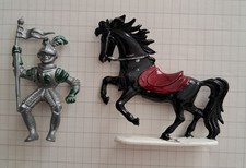 1 Ritter mit Pferd zu