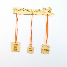 Geschenk zur Geburt, Storch mit Wunschname aus Holz 26 cm lang Holz Storch