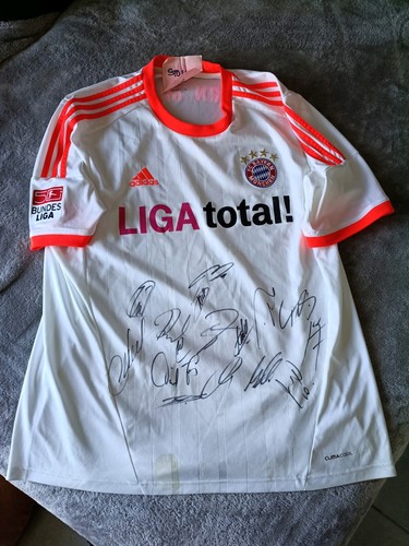 Triple trikot signiert - triple,