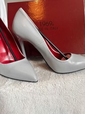 High Heels von 1969 grau Gr