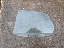 Audi A4 B5 Limousine Scheibe Seitenscheibe Tür Hinten Links