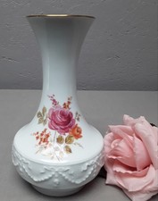 KPM Blumenvase Porzellan Handarbeit Relief Rand Rosen Dekor Goldrand E 724